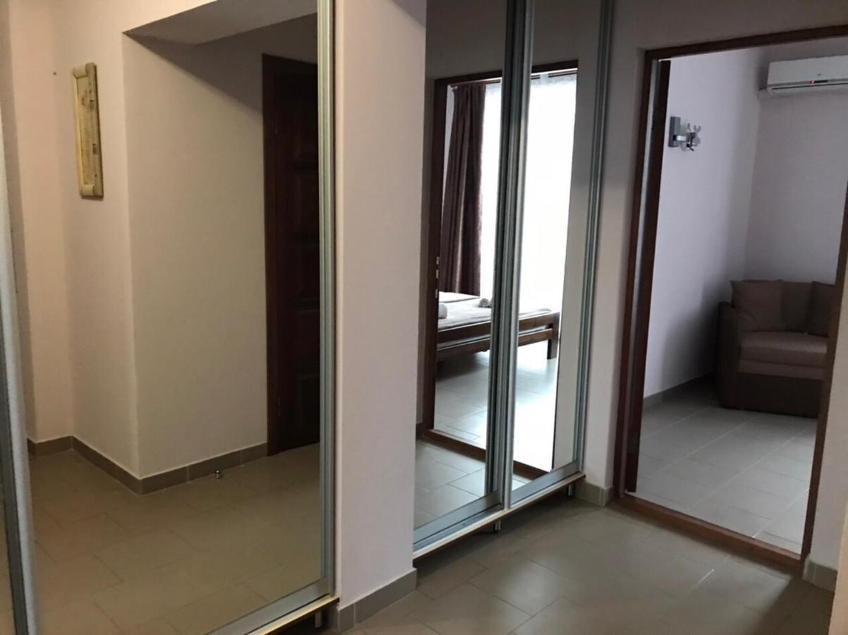 Hotel Golden Beach Затока Екстериор снимка