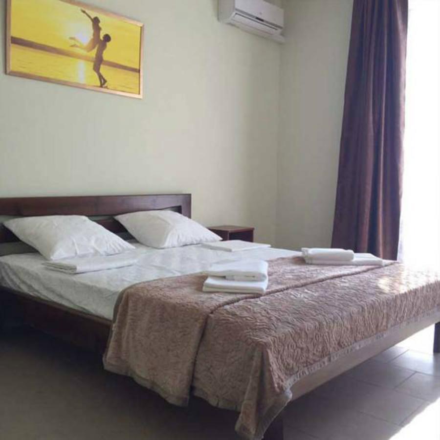 Hotel Golden Beach Затока Екстериор снимка