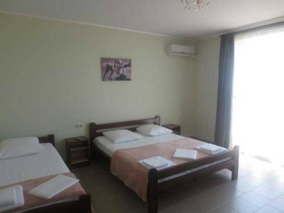 Hotel Golden Beach Затока Екстериор снимка