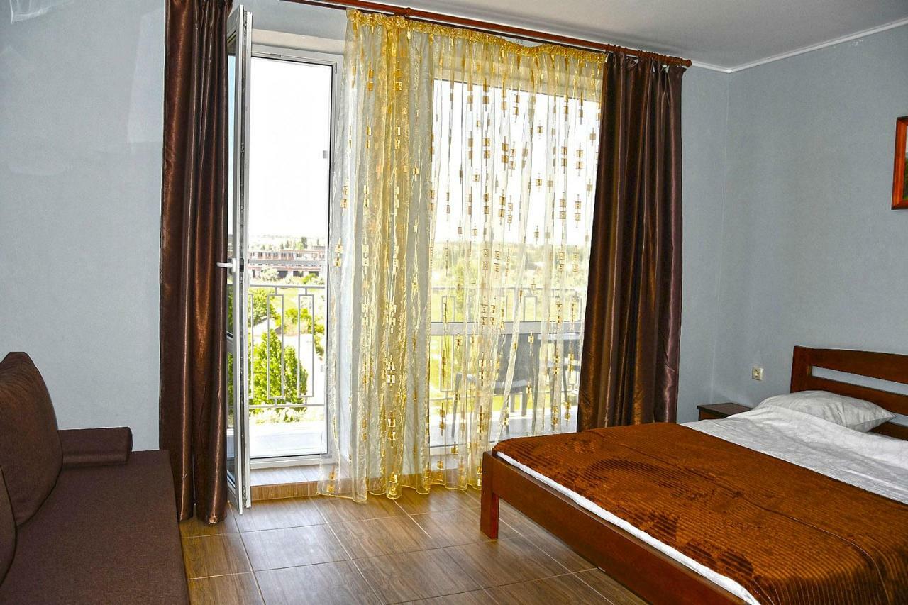 Hotel Golden Beach Затока Екстериор снимка