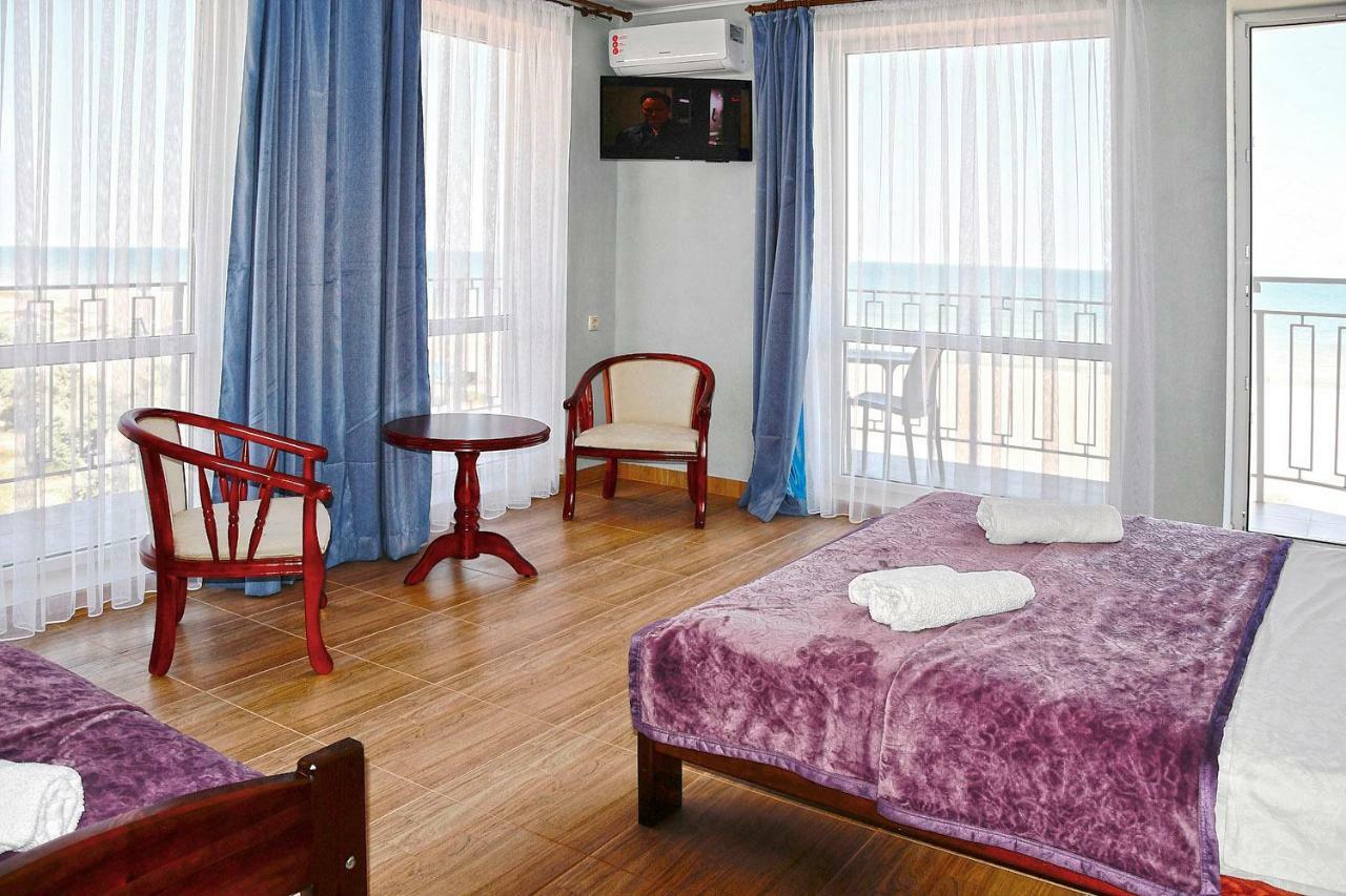 Hotel Golden Beach Затока Екстериор снимка