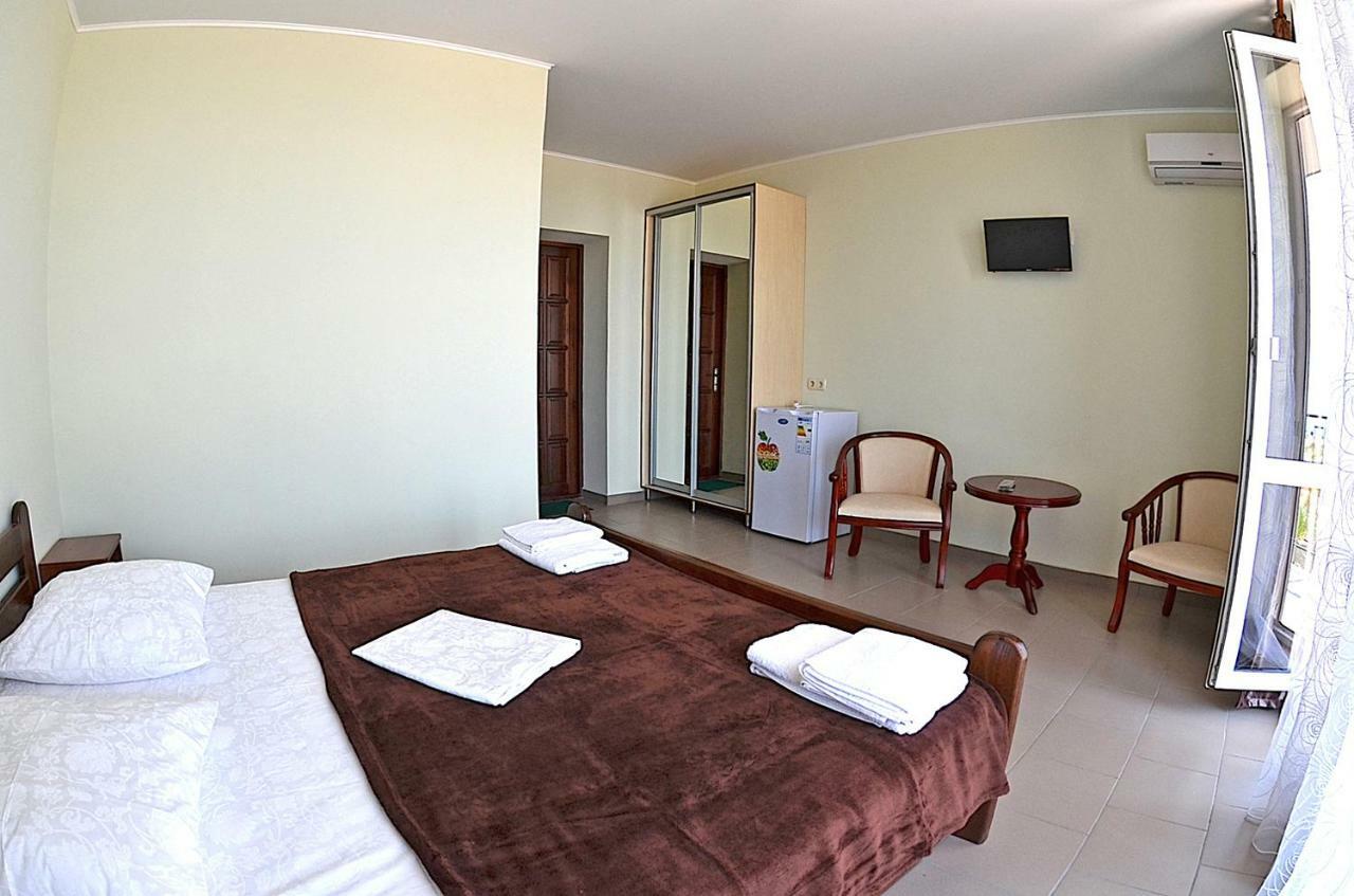 Hotel Golden Beach Затока Екстериор снимка